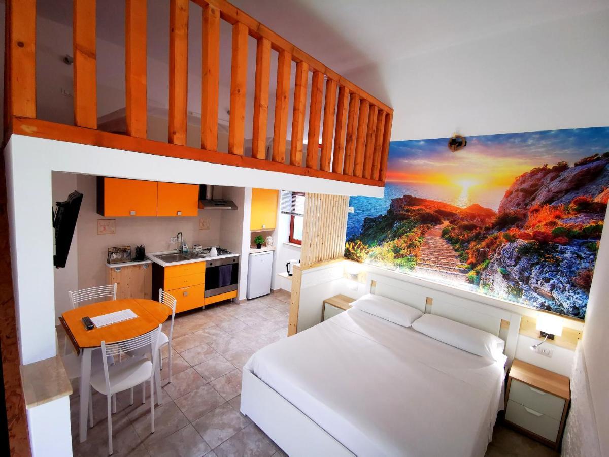 Guru House B&B Apartments Milazzo Eksteriør bilde
