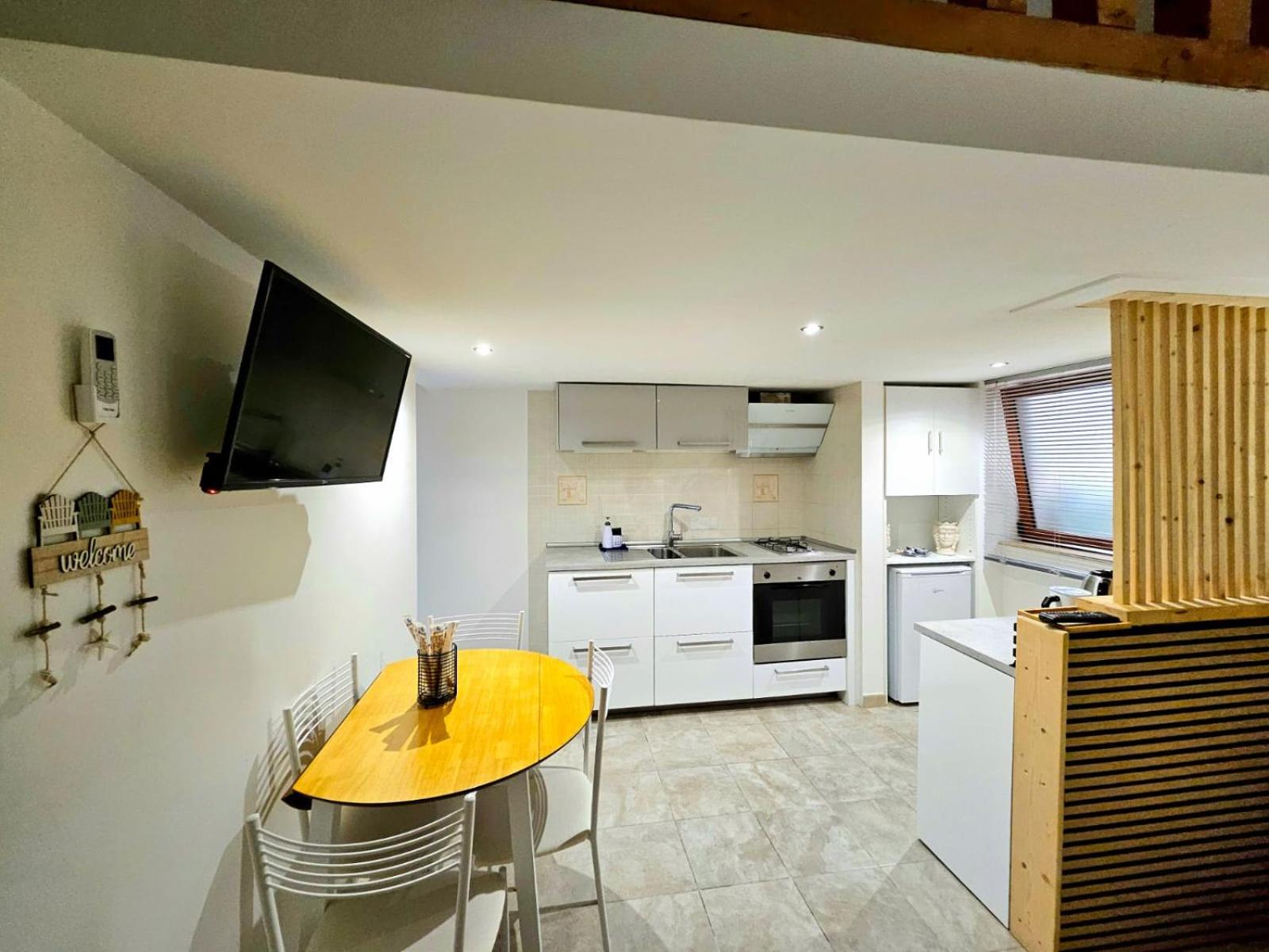 Guru House B&B Apartments Milazzo Eksteriør bilde